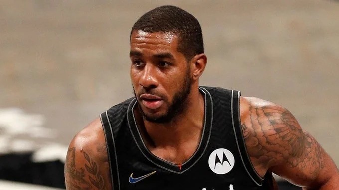 这位备受瞩 这位备受瞩