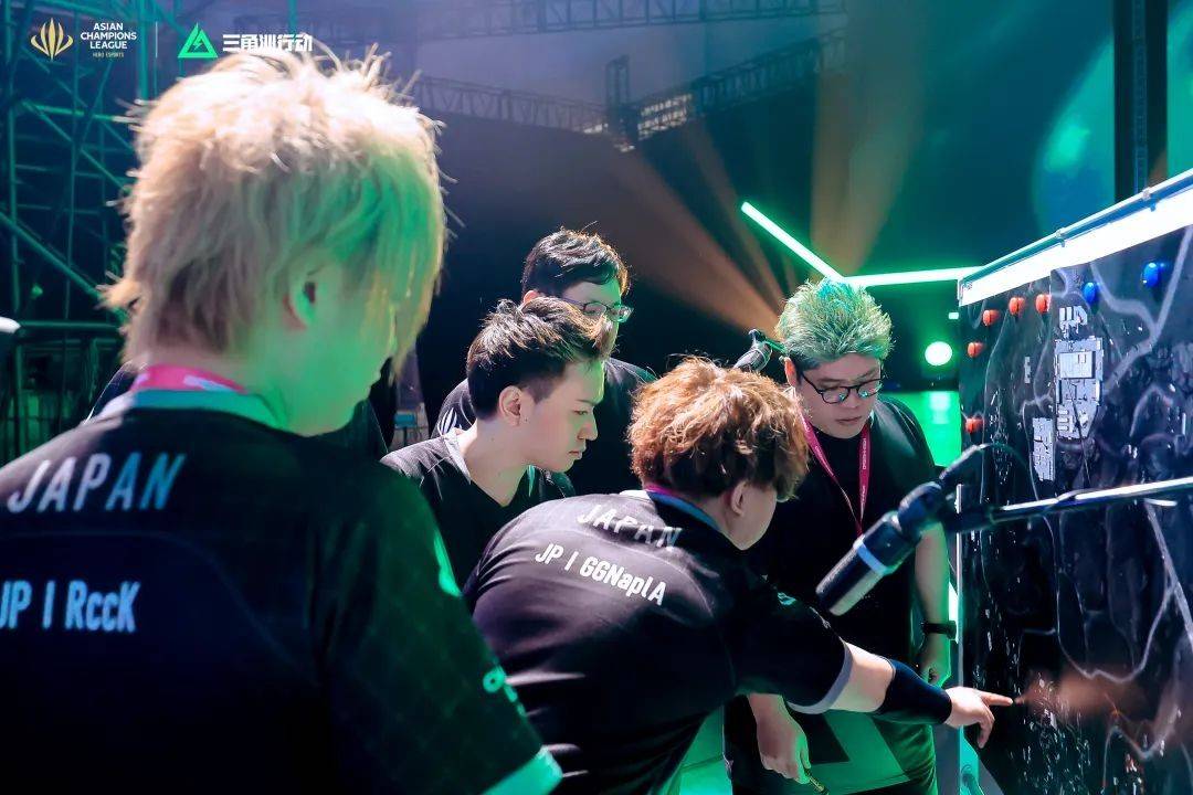 赛事的正式 赛事的正式