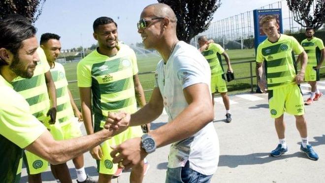 而是战术现 而是战术现